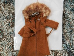 819 BARBIE DOLL IT'S COLD OUTSIDE CAMEL FELT COAT, BELT, NO BUCKLE, HAT 1964 - 66